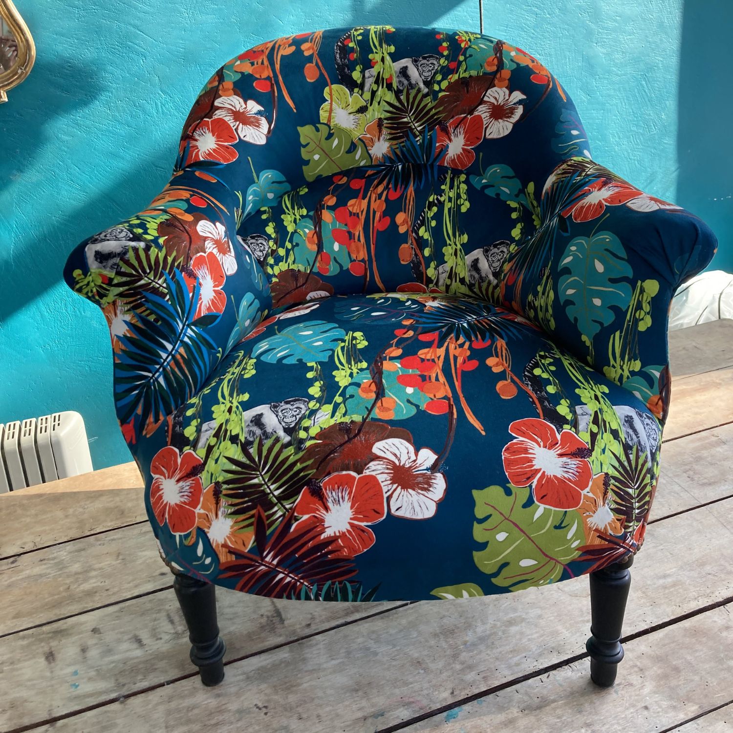 crapaud-fleurs-tapissier-Toulon-rénovation-fauteuil